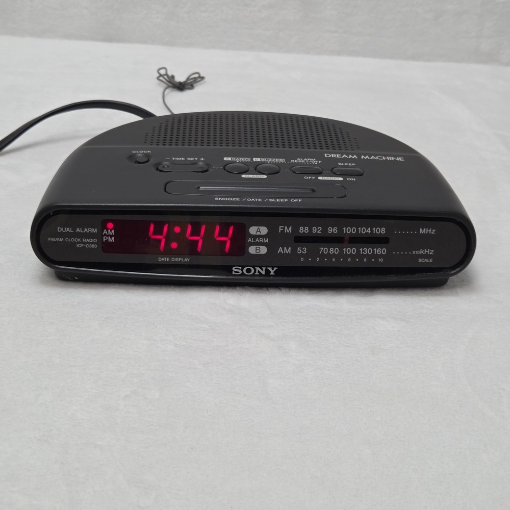Vintage Sony Dream Machine ICF-C390 AM FM Dual Alarm Clock Radio Tested Black